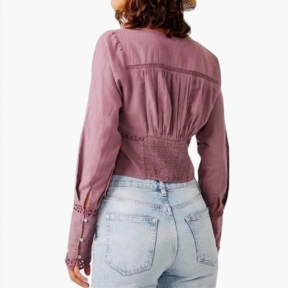 FREE PEOPLE Cropped Eyelet Joi Blouse in Roan Rouge Long Sleeve Button Frnt Sz L - Picture 2 of 9